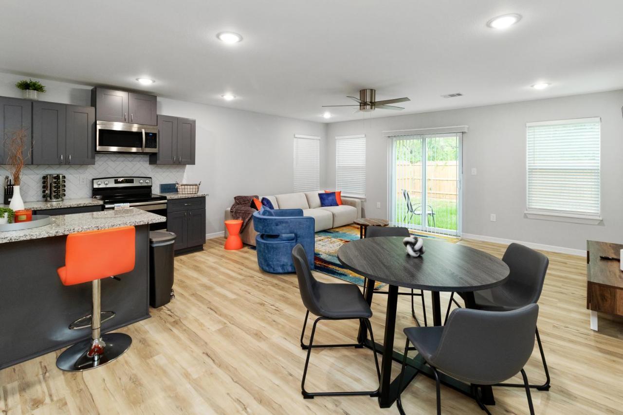 Peerless Retreat - Minutes From Downtown Houston Villa ภายนอก รูปภาพ