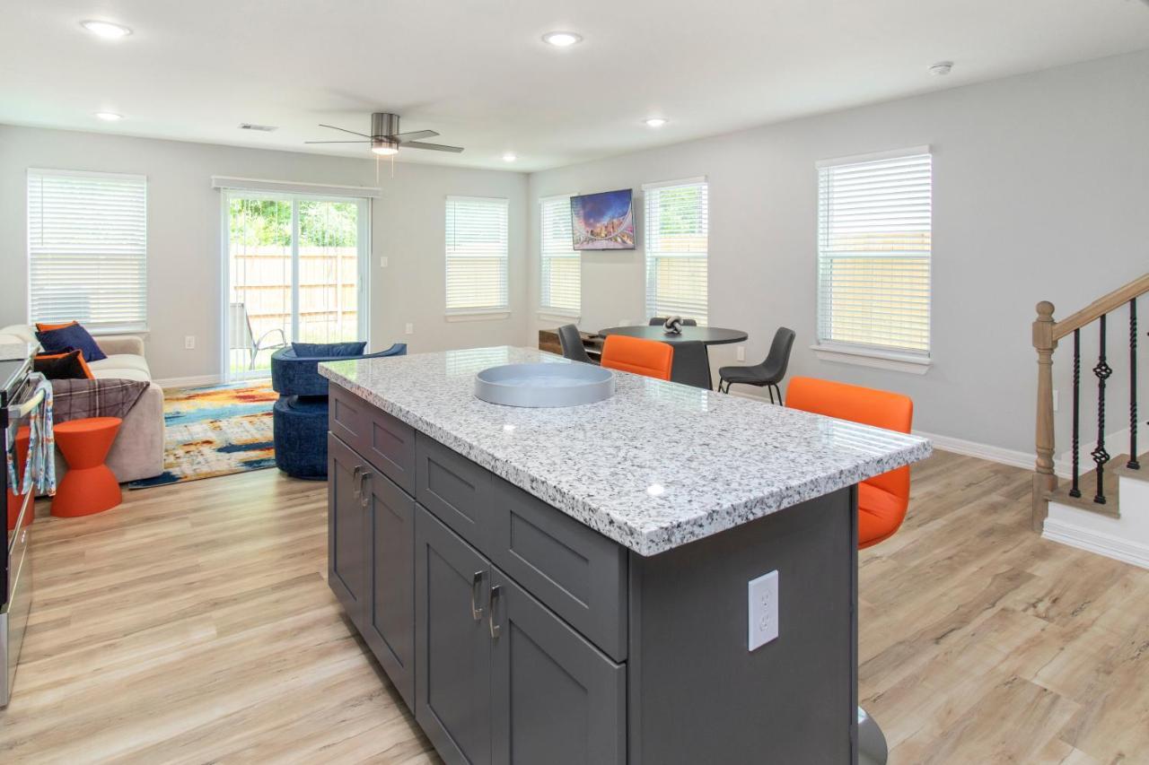Peerless Retreat - Minutes From Downtown Houston Villa ภายนอก รูปภาพ